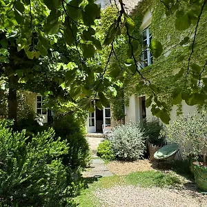 Le Clos De Frühstückspension